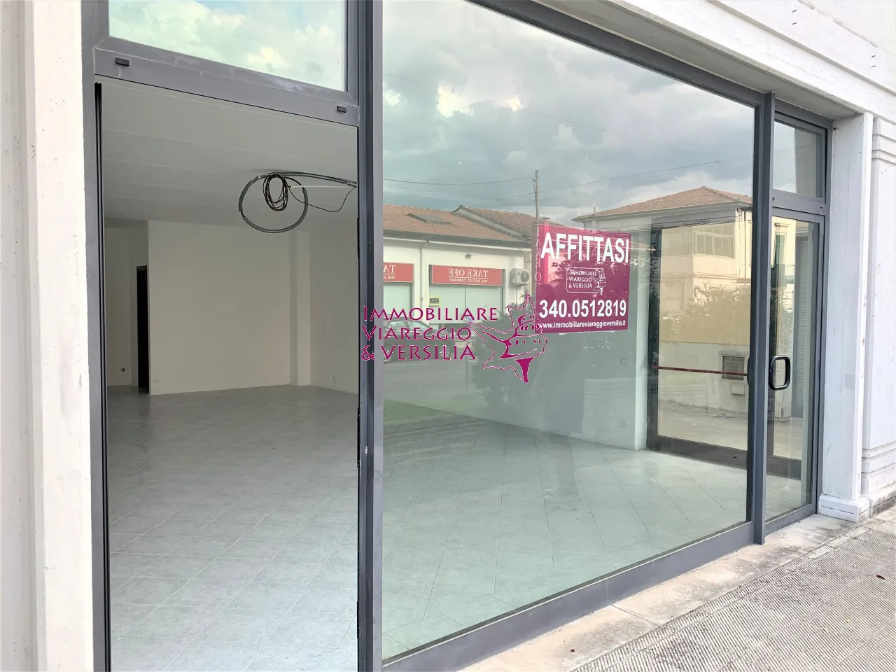 Immagine per Negozio in vendita a Viareggio via aurelia Nord 