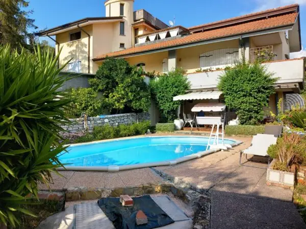 Villa Bifamiliare viale Malaspina, Castelnuovo Magra