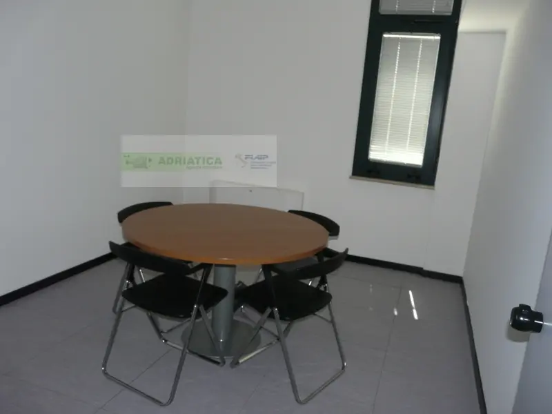 Immagine per Locale Commerciale in vendita a San Benedetto del Tronto marsala