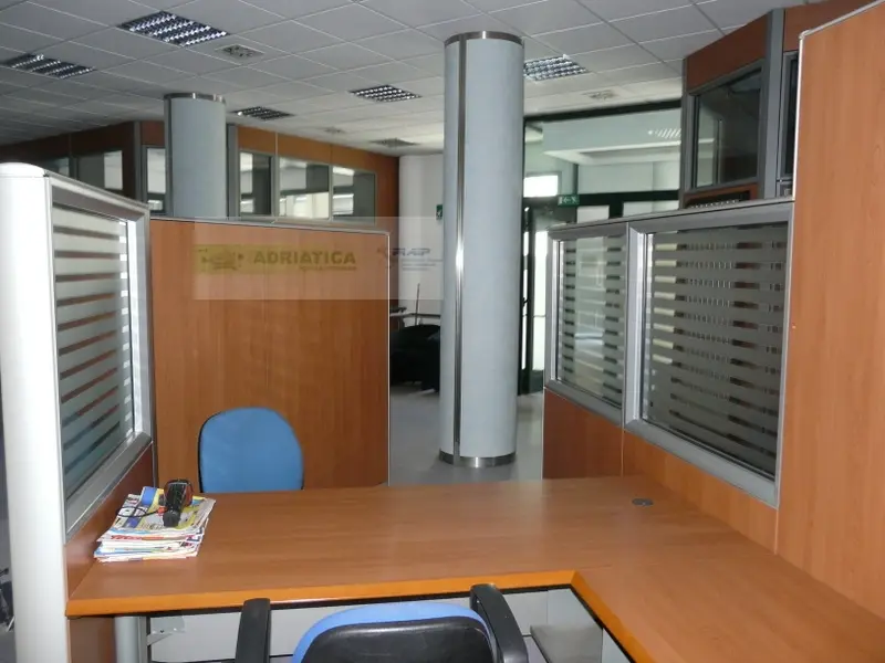Immagine per Locale Commerciale in vendita a San Benedetto del Tronto marsala