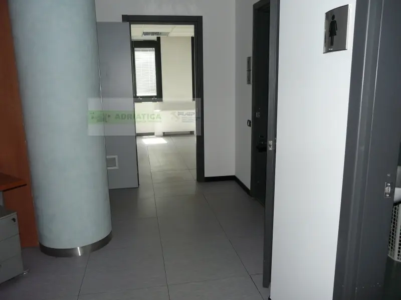 Immagine per Locale Commerciale in vendita a San Benedetto del Tronto marsala