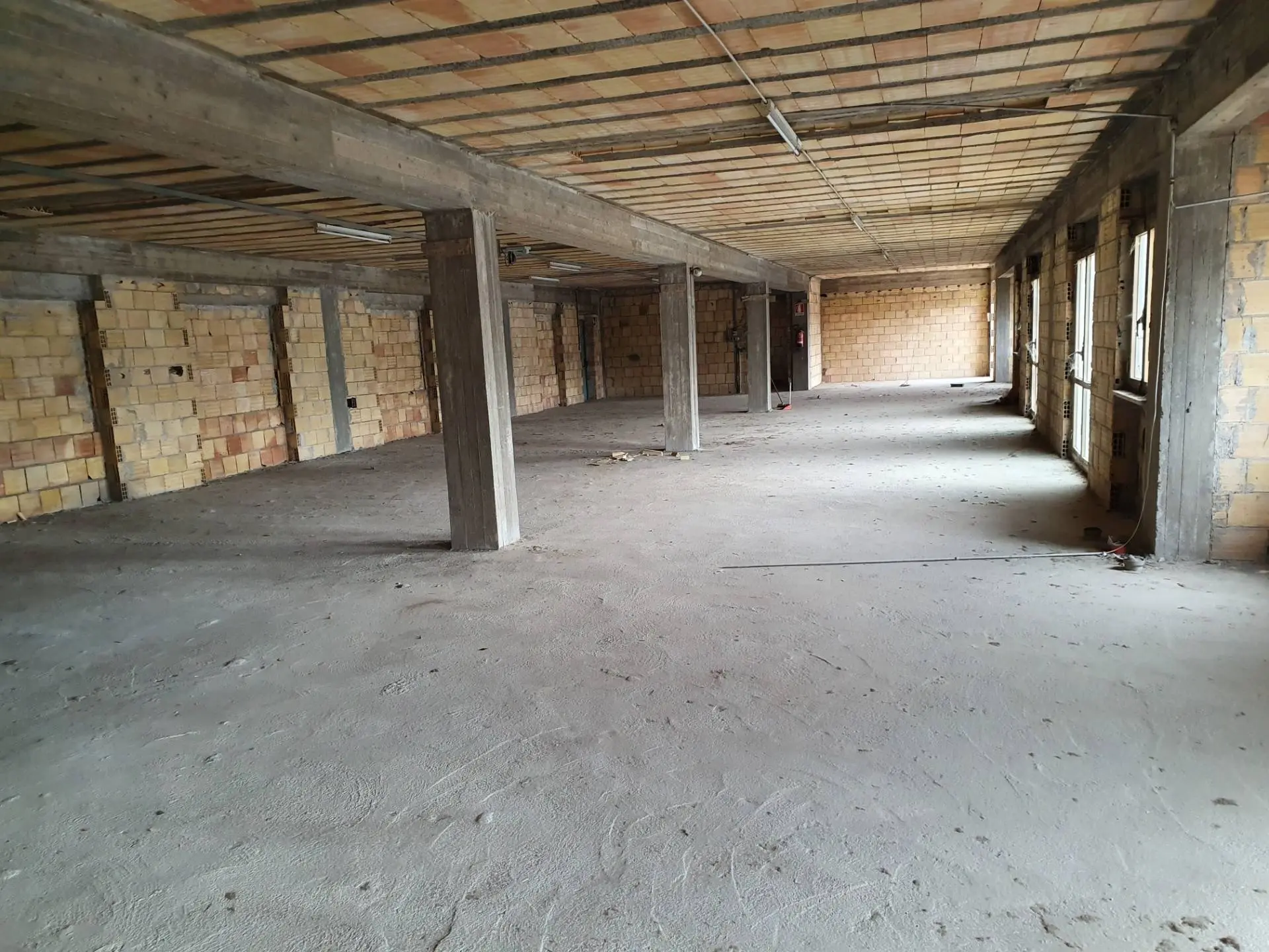Immagine per Locale Commerciale in vednita a San Benedetto del Tronto Via Giuseppe di Vittorio