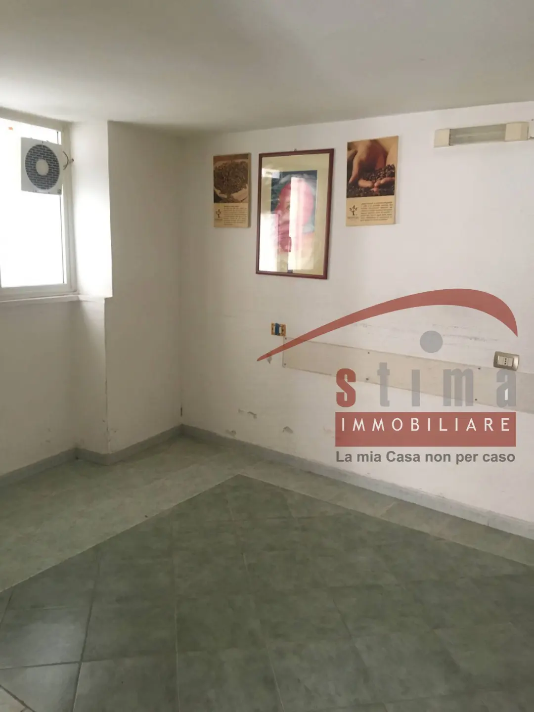 Immagine per Locale Commerciale in affitto a Siracusa Viale Teocrito
