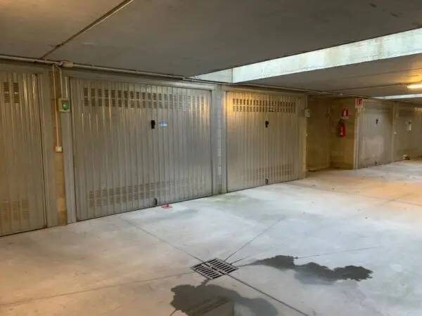 Box / Posto Auto via Alle Fabbriche, Caselle Torinese