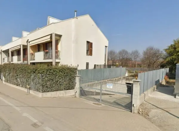 Magazzino via Alle Fabbriche, Caselle Torinese