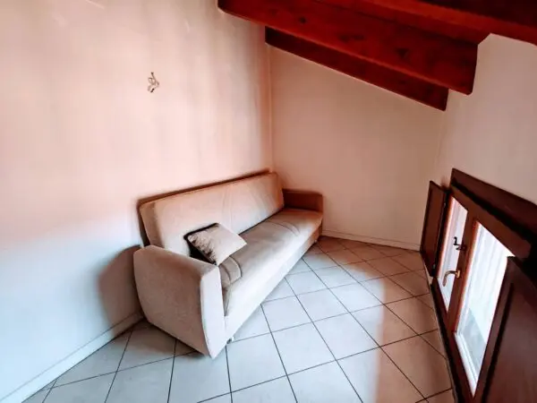 Appartamento via Spartaco 38, Milano
