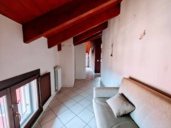 Appartamento via Spartaco 38, Milano
