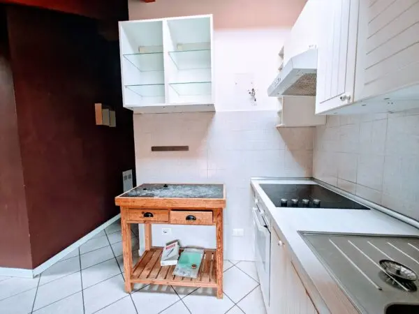 Appartamento via Spartaco 38, Milano