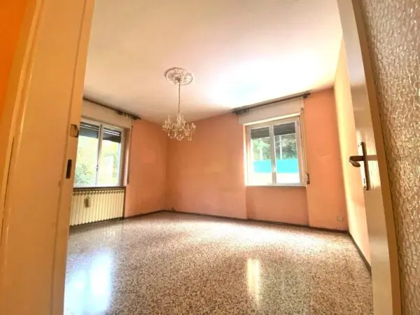 Appartamento via Verbano, Arona