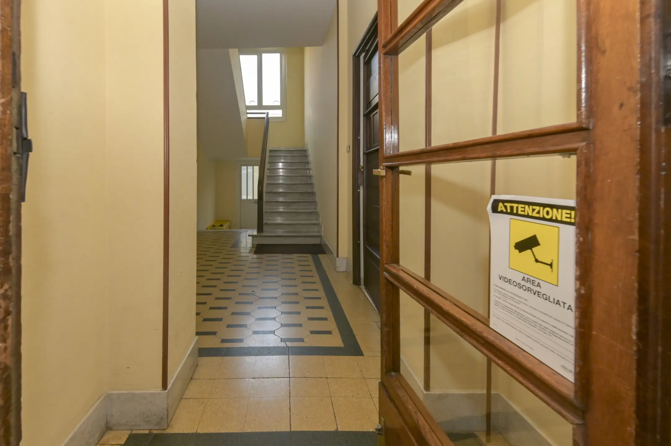 Immagine per Bilocale in vendita a Torino via Genola 17