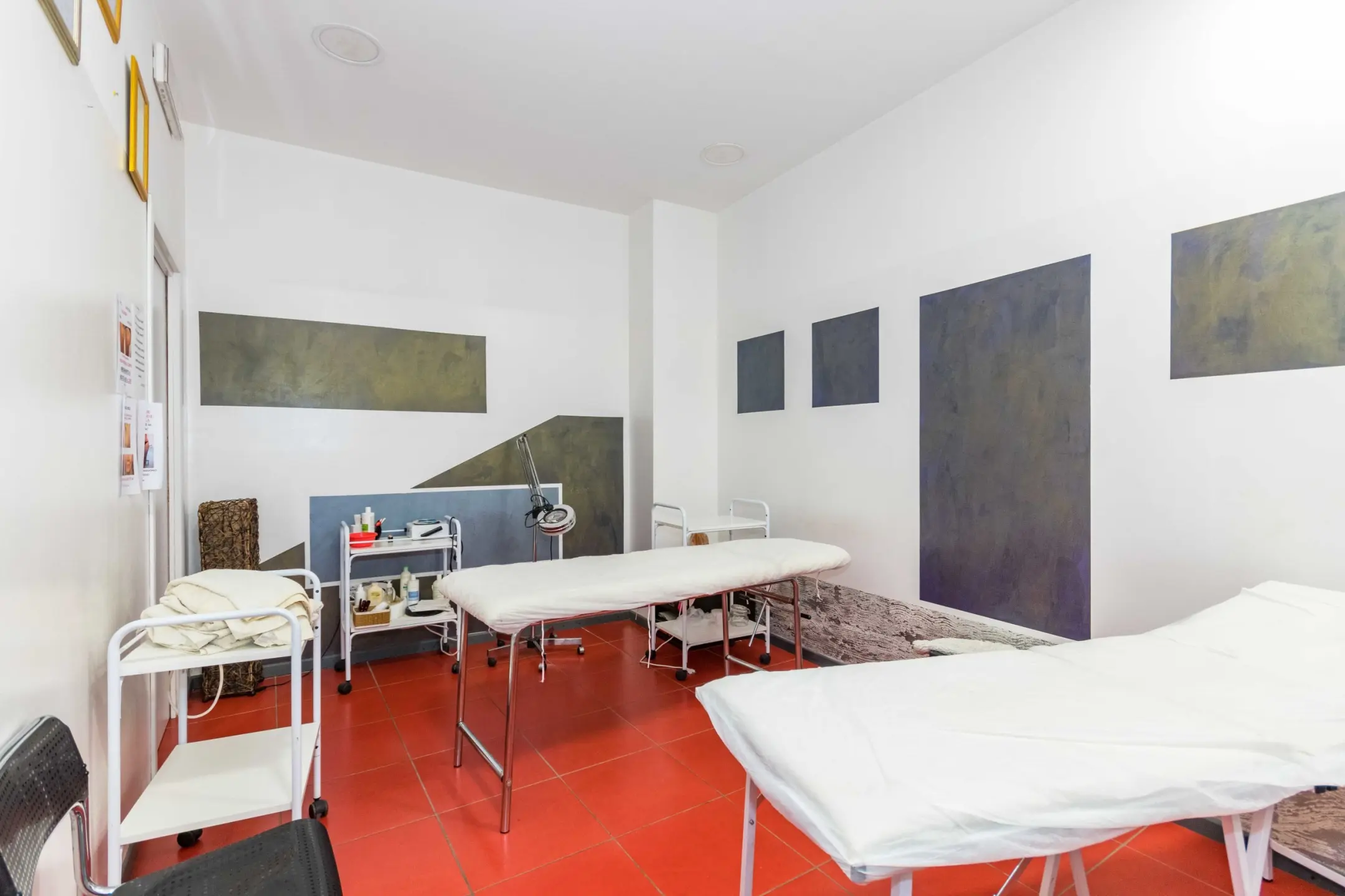 Immagine per Locale commerciale in vendita a Torino via Dronero 6