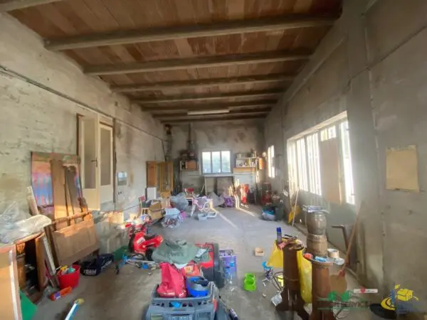 Magazzino via Roma, Medesano