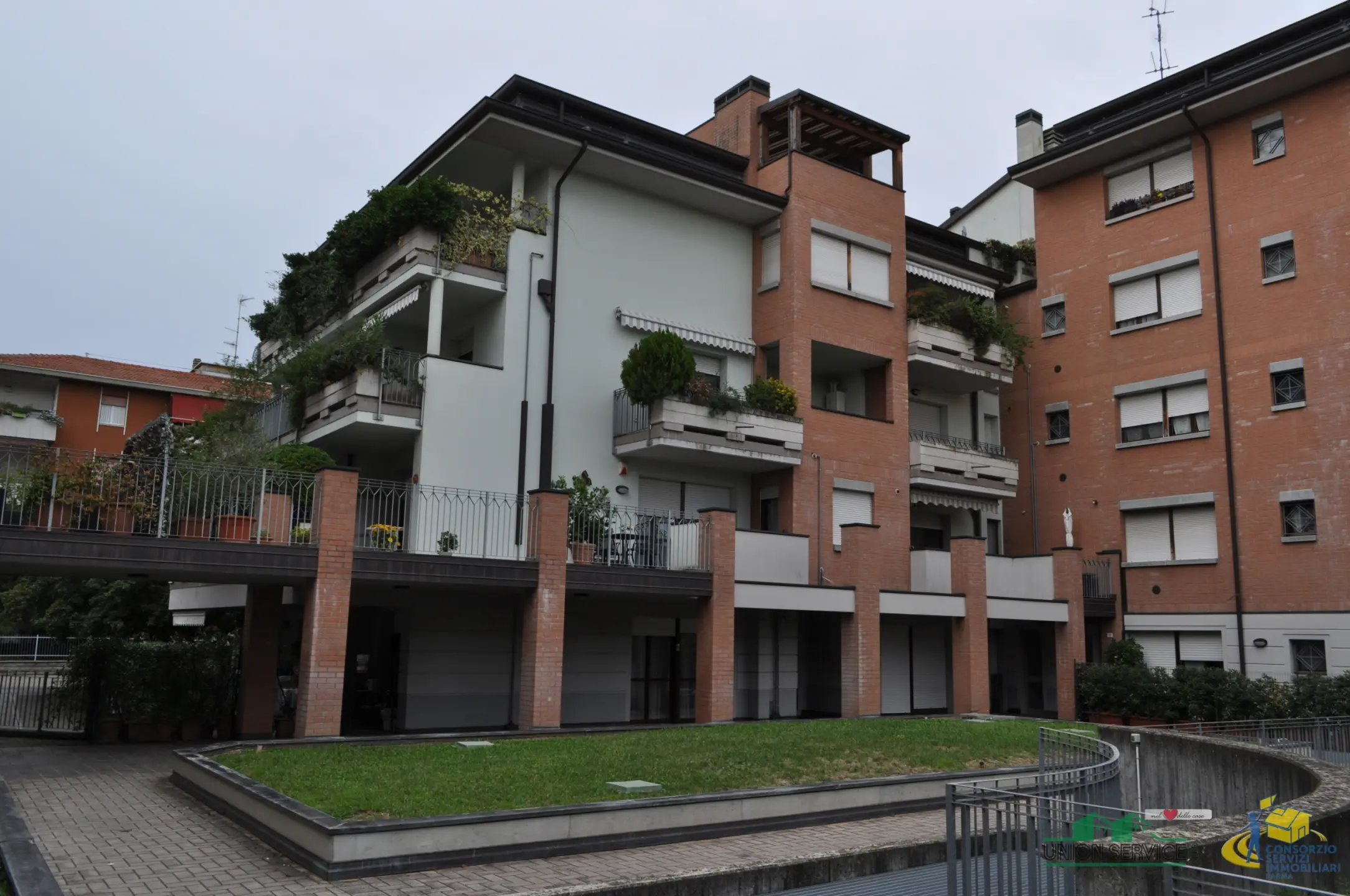 Immagine per Attico in vendita a Parma via Passo Della Cisa