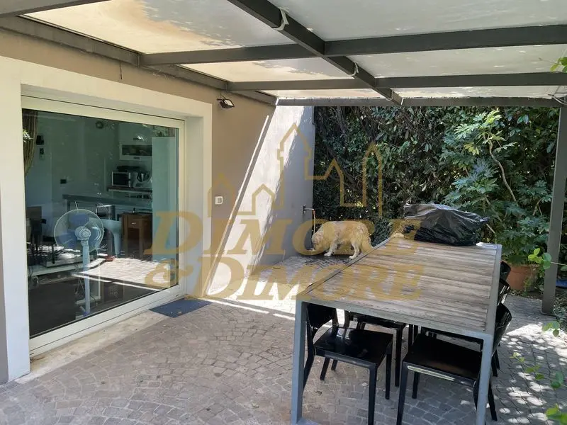 Immagine per Villa bifamiliare in vendita a Taino piazza Piero E Gaspare Pajetta 72