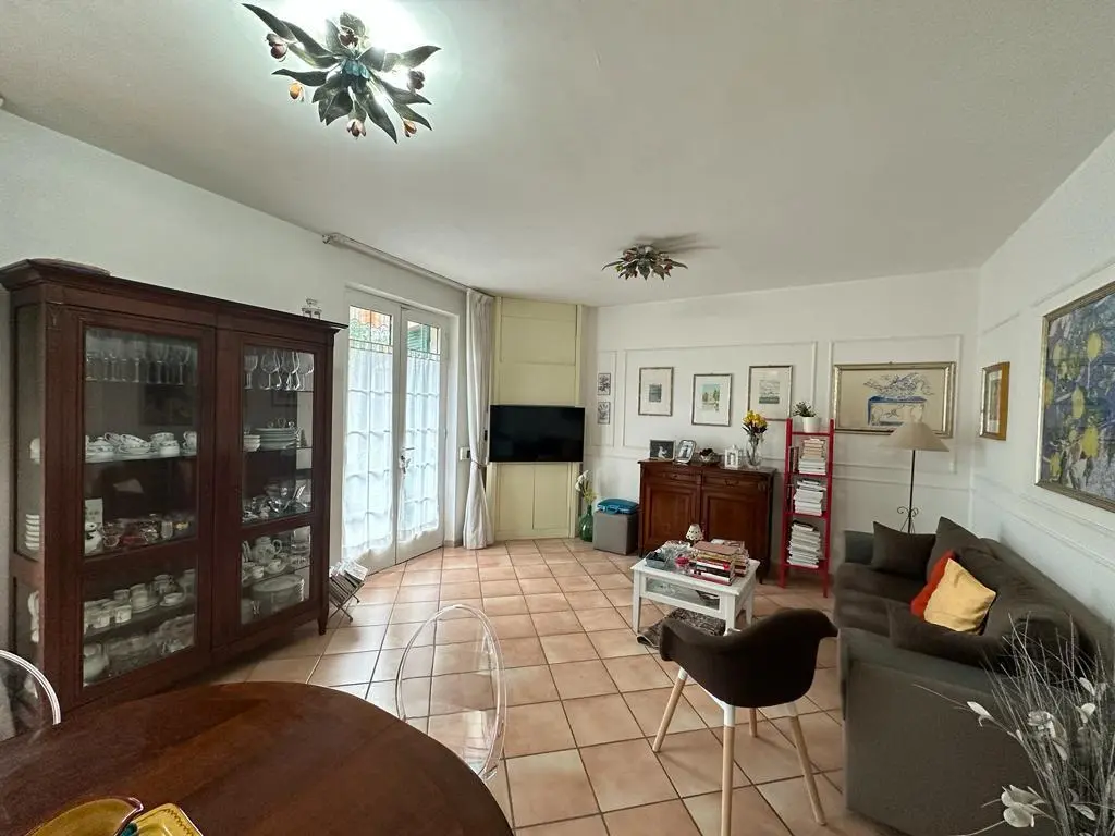 Immagine per casa semindipendente in vendita a Ameglia via Xxv Aprile