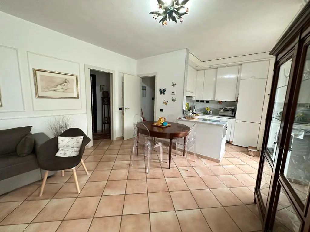 Immagine per casa semindipendente in vendita a Ameglia via Xxv Aprile