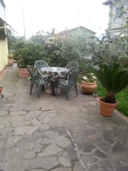 Terratetto corso 40, Luni