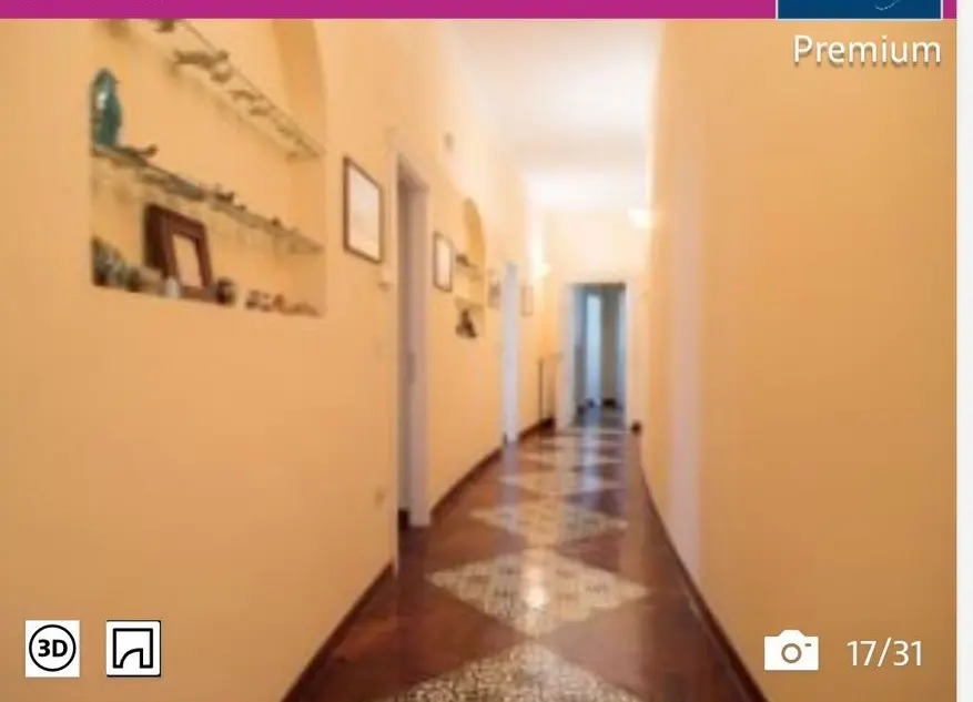 Immagine per Appartamento in Vendita a Napoli Via Orazio 53