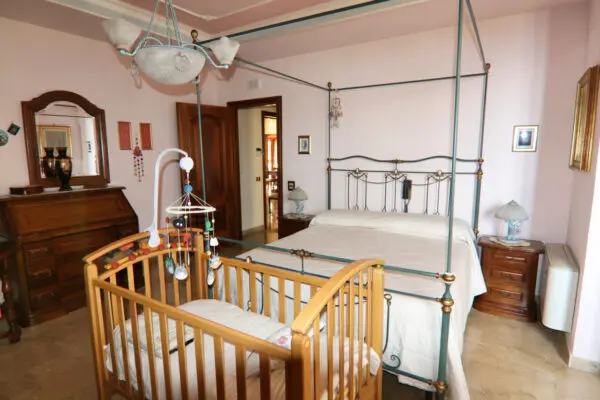 Villa via Paradiso, Eboli