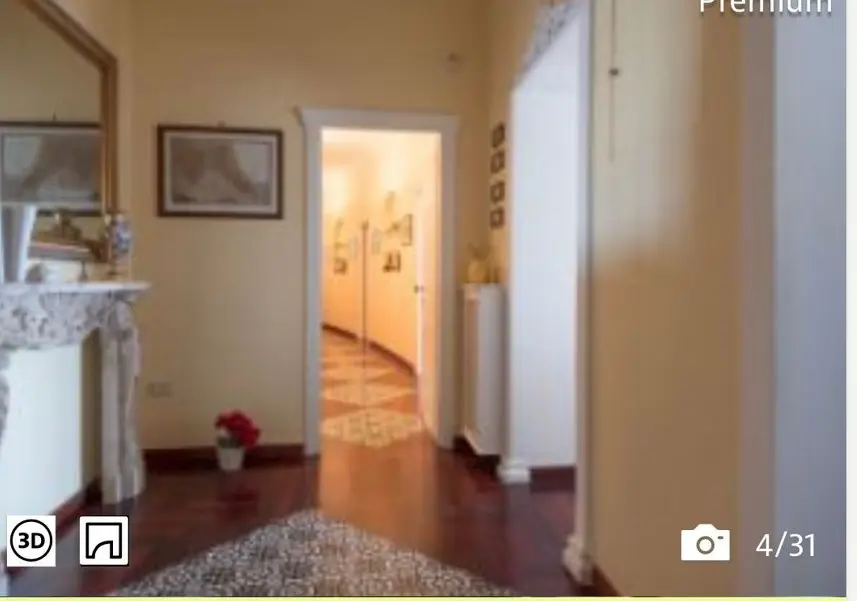 Immagine per Appartamento in Vendita a Napoli Via Orazio 53
