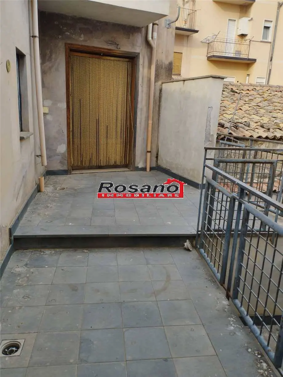 Immagine per Casa indipendente in vendita a Biancavilla via Virgilio