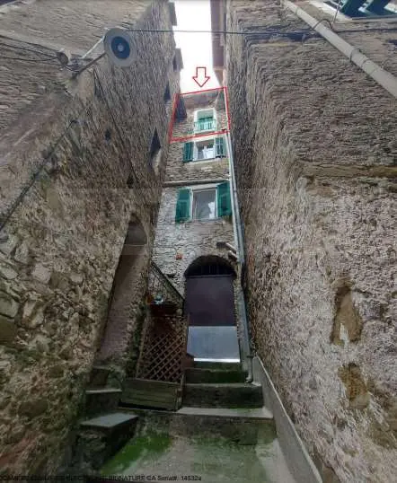 Appartamento via San Michele 11, Dolceacqua