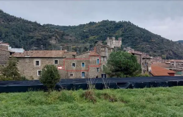 Appartamento via San Michele 11, Dolceacqua