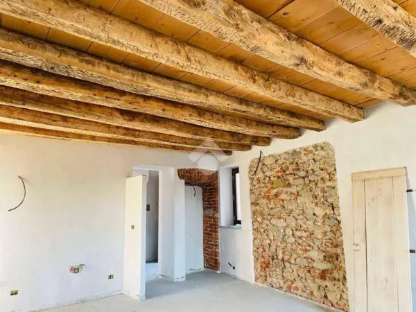 Appartamento Lanzo Torinese