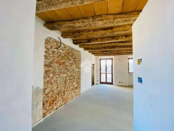 Appartamento Lanzo Torinese