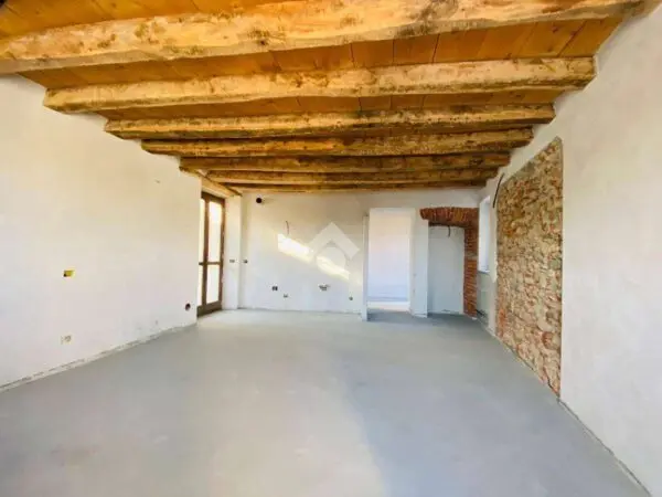 Appartamento Lanzo Torinese