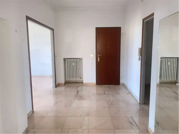 Appartamento corso Sebastopoli 213, Torino
