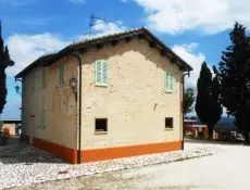 Villa Trifamiliare via Sp 17, Offida