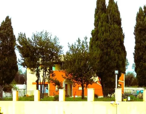 Villa Trifamiliare via Sp 17, Offida