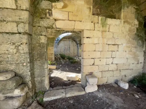 Rustico/Casale via Ardito Desio, Lecce