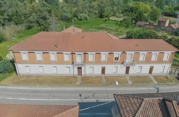 Palazzo - Stabile via Statale 152, Castell'Alfero
