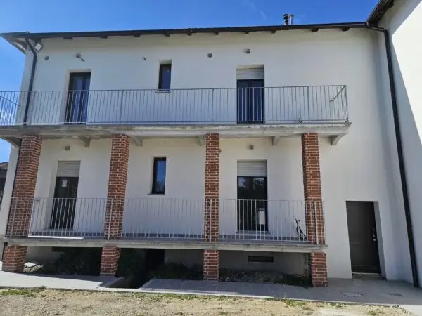 Palazzo - Stabile via Statale 152, Castell'Alfero