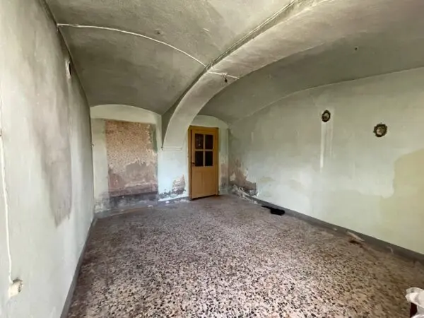 Villa Trifamiliare via Roma 15, Lusigliè