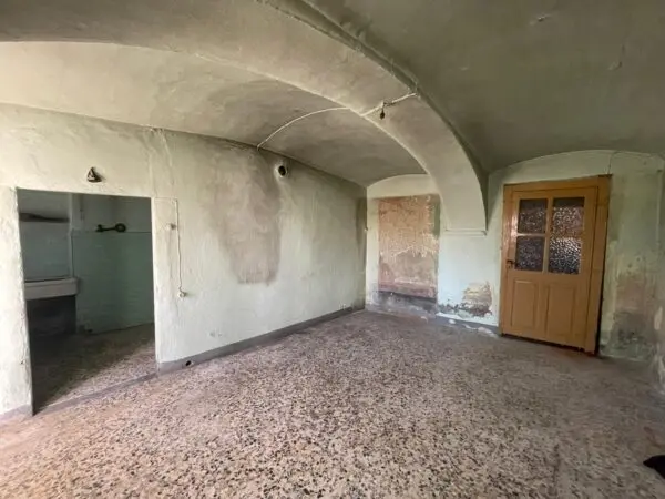 Villa Trifamiliare via Roma 15, Lusigliè