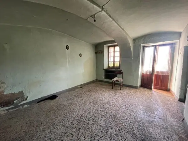 Villa Trifamiliare via Roma 15, Lusigliè