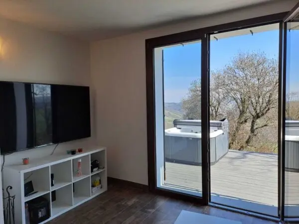 Villa via Berzora 7, Traversetolo