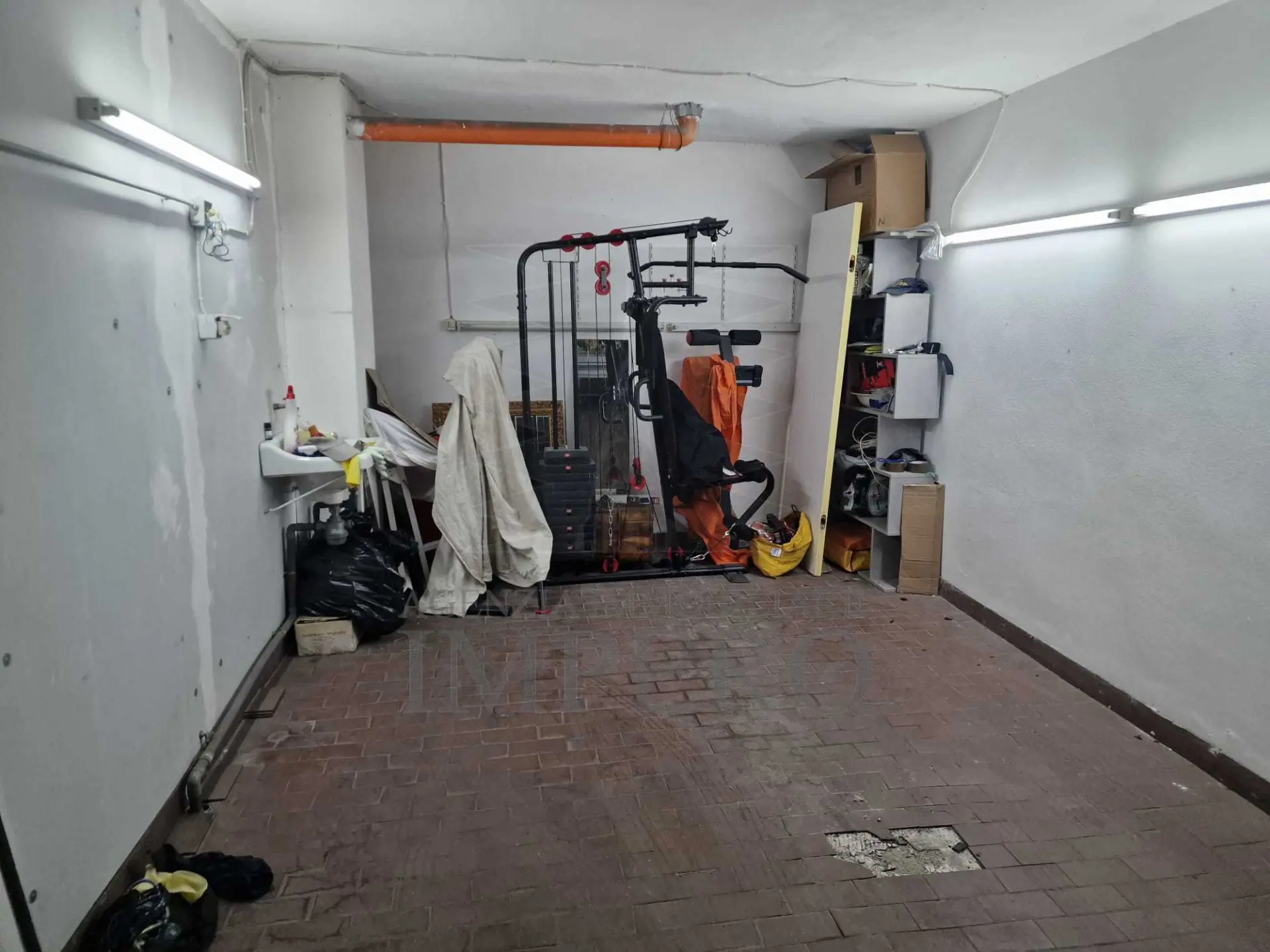 Immagine per Locale commerciale in vendita a Ventimiglia via Bandette 26