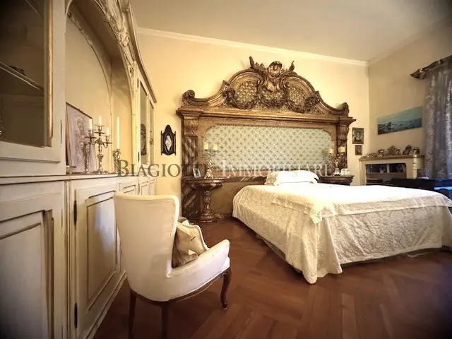 Immagine per Appartamento in vendita a Livorno viale Italia