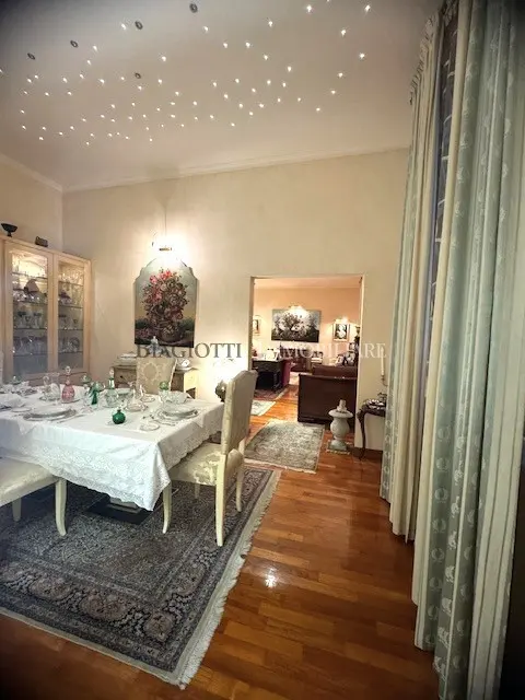Immagine per Appartamento in vendita a Livorno viale Italia