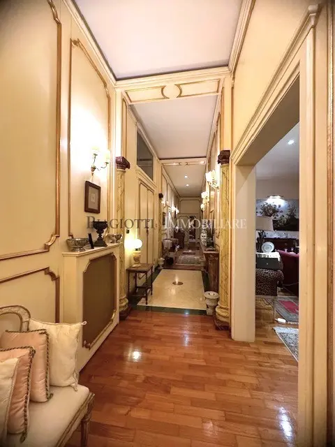 Immagine per Appartamento in vendita a Livorno viale Italia