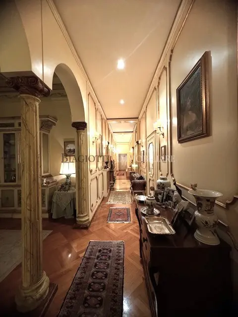 Immagine per Appartamento in vendita a Livorno viale Italia
