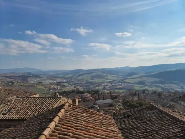 Porzione Di Casa via Vocabolo Santa Maria, Todi