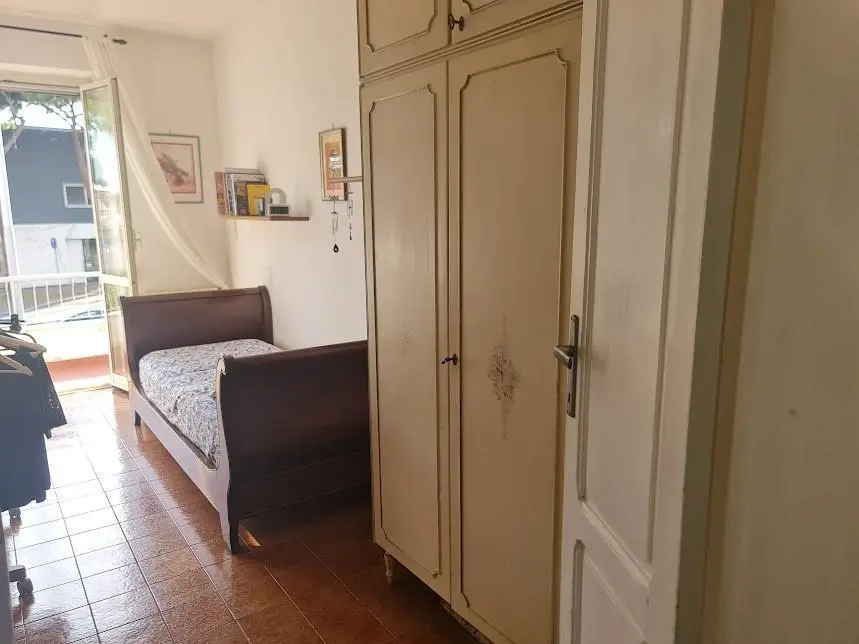 Immagine per casa semindipendente in vendita a Carrara viale Xx Settembre 173