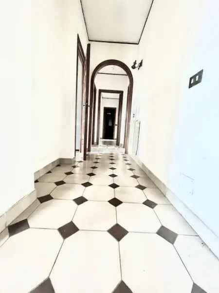 Appartamento piazza Dino Ricchetti 2, Sarzana