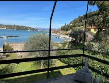 Villa via Cavour 42, Portovenere