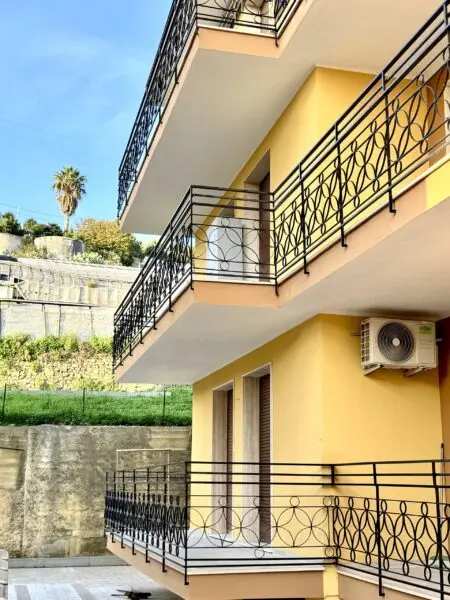 Trilocale via Giuseppe Garibaldi, Riva Ligure
